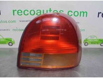 PILOTO TRASERO DERECHO 9240238010 