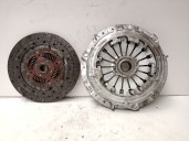 Replacement clutch kit for Mitsubishi Montero (V60/V70) 3.2 DI-D cat OEM IAM reference MBD089U 