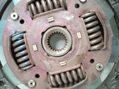 Replacement clutch kit for Mitsubishi Montero (V60/V70) 3.2 Di-D CAT OEM IAM reference MBD089U 