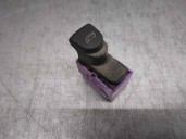 Replacement front left window lifter switch for Alfa Romeo 156 (116) 1.9 JTD 16V CAT OEM IAM reference 156036165 4 DOORS