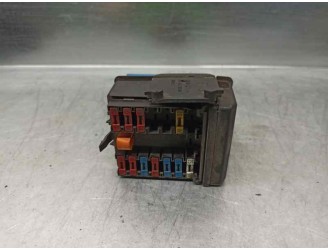 Recambio de caja reles / fusibles para peugeot 406 berlina (s1/s2) 2.0 turbo cat referencia OEM IAM 9608173180 