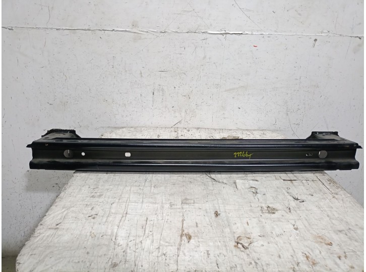 Recambio de refuerzo paragolpes trasero para toyota yaris (_p21_, _pa1_, _ph1_) 1.5 hybrid (mxph10) referencia OEM IAM 5468925 