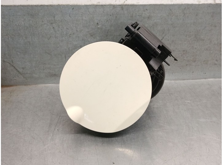 Replacement exterior fuel cap for Mini Mini Countryman (F60) Cooper OEM IAM reference 7315822 51177315822 