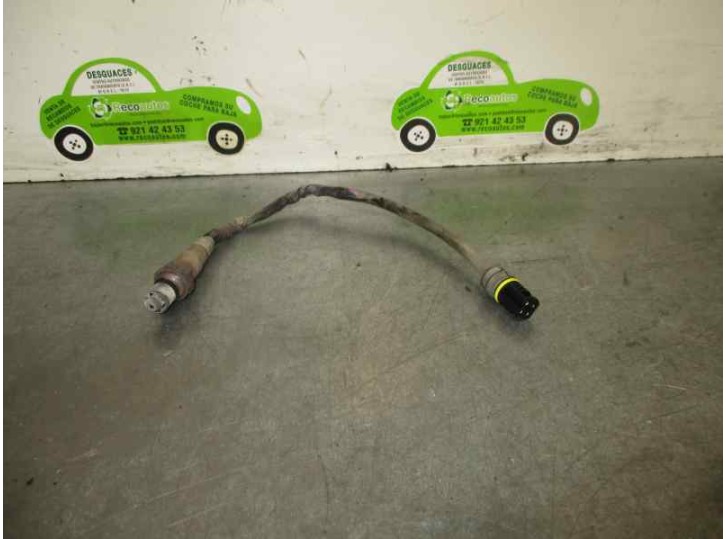 Replacement lambda sensor for Mercedes-Benz C-Class (W203) saloon 2.0 compressor cat OEM IAM reference 0015400517 0258006272 BO