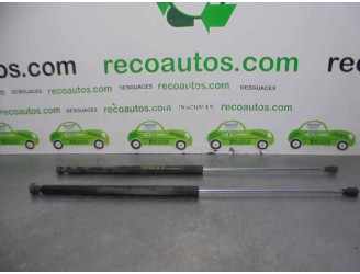 Replacement boot / tailgate struts for Peugeot 106 (S2) 1.4 OEM IAM reference 9627277580 