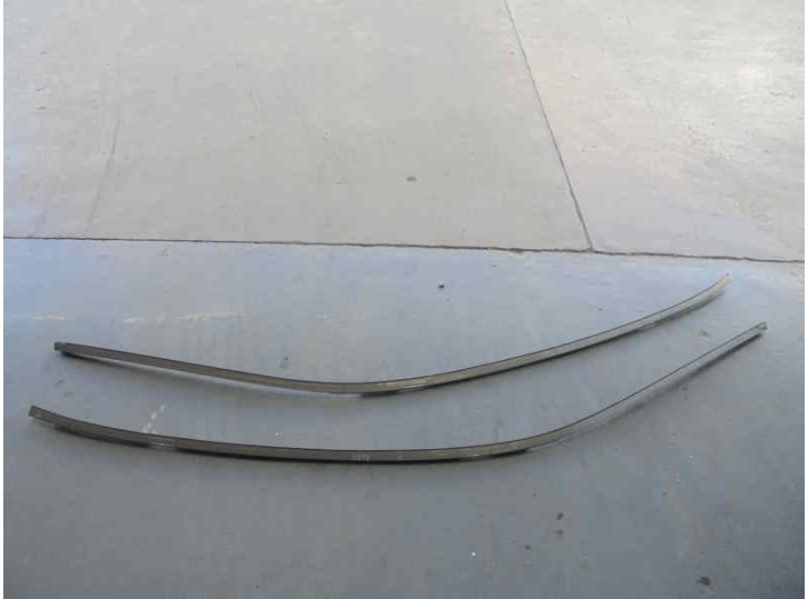 Recambio de moldura para mercedes-benz clase e (w211) berlina 2.7 cdi cat referencia OEM IAM   