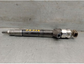 Recambio de inyector para toyota avensis sedán (_t25_) 2.2 d-4d (adt251_) referencia OEM IAM 236700R010 