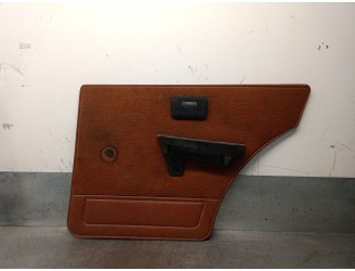 Recambio de guarnecido puerta trasera derecha para seat 127 referencia OEM IAM HB HB 