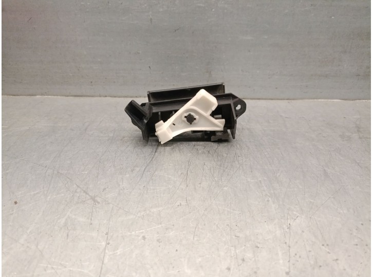 Recambio de maneta exterior porton para toyota corolla (_e12_) 2.0 d-4d (cde120r_, cde120l_) referencia OEM IAM 6902302010 69023