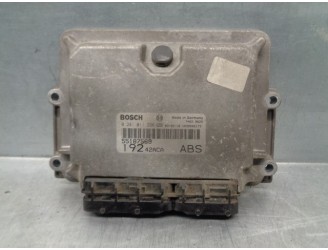 Recambio de centralita motor uce para fiat stilo multi wagon (192) 1.9 jtd 115 referencia OEM IAM 55187569 0281011396 BOSCH
