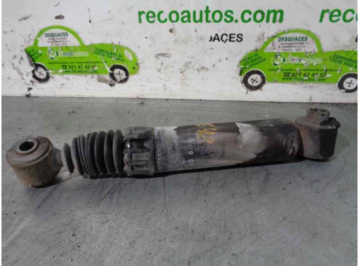 Recambio de amortiguador trasero derecho para citroën saxo 1.1 referencia OEM IAM 96126665805052676  