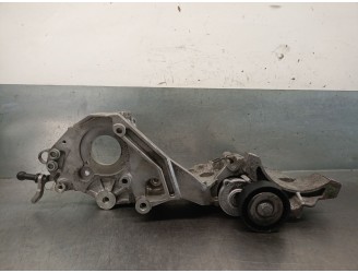 Recambio de soporte alternador para seat leon (1p1) 1.6 tdi referencia OEM IAM 03L903143K 03L903139K 