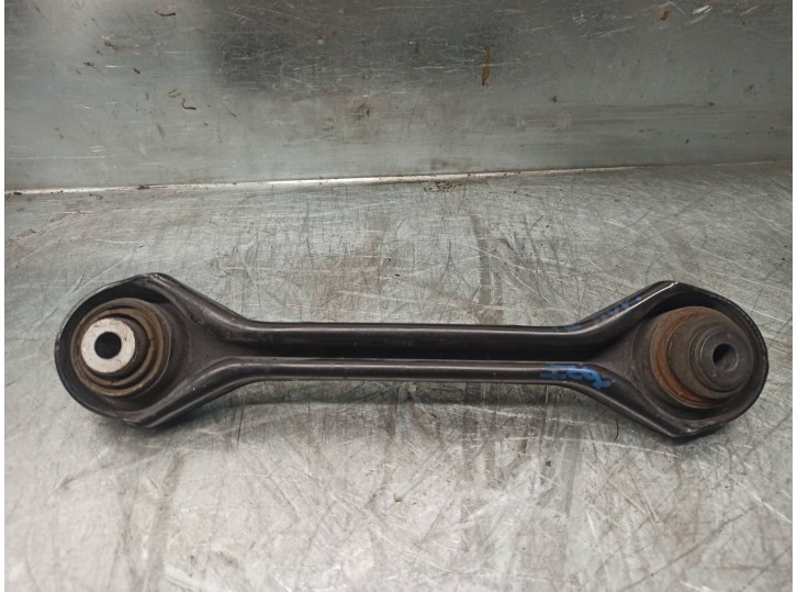 Recambio de brazo suspension superior trasero izquierdo para bmw serie 3 berlina (e90) 318i referencia OEM IAM 33322406292 
