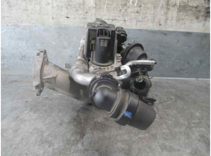 Replacement thermostat for Citroën C4 Cactus 1.6 e-HDi FAP OEM IAM reference 9684588980 071051 MARKIV