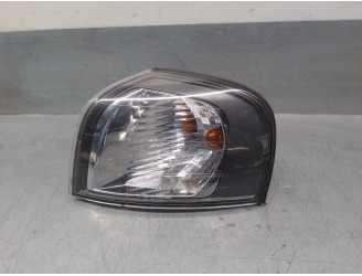 Recambio de piloto delantero izquierdo para volvo s80 berlina 2.5 turbodiesel referencia OEM IAM 89004375  5 PUERTAS