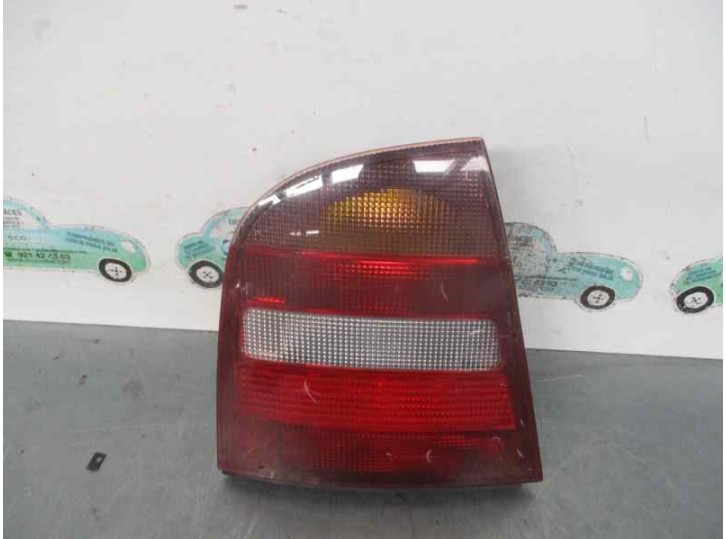 Recambio de piloto trasero izquierdo para skoda octavia berlina (1u2) 1.9 tdi referencia OEM IAM 1U6945257 