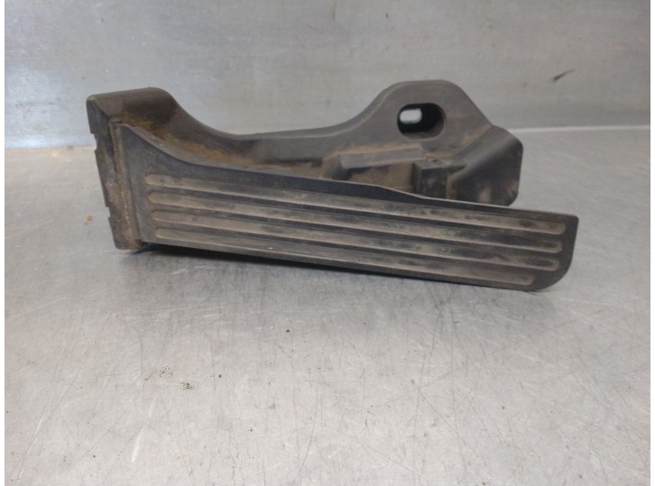 Recambio de potenciometro pedal para seat altea (5p1) 1.9 tdi referencia OEM IAM 1K1721503M 6PV00889000 HELLA