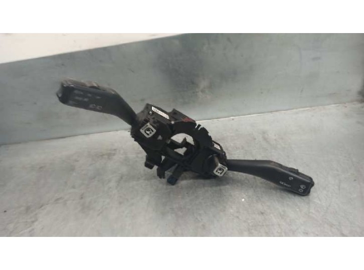 Recambio de mando luces para seat leon (1p1) 1.9 tdi referencia OEM IAM 1K0953503DP 