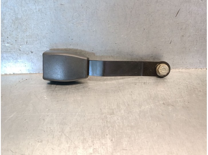 Recambio de enganche cinturon para nissan primera (p10) 1.6 referencia OEM IAM 8684286J00 8684286J00 