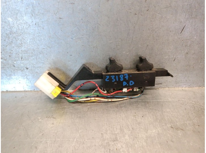 Recambio de mando elevalunas delantero derecho para nissan primera (p10) 1.6 referencia OEM IAM 8051890J00 8051890J00 