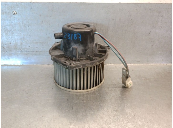 Recambio de motor calefaccion para nissan primera (p10) 1.6 referencia OEM IAM 2722099J10 2722099J10 