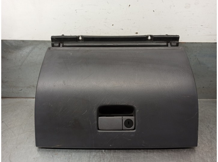 Recambio de guantera para nissan pick-up (d22) 2.5 diesel referencia OEM IAM 68520VJ200 