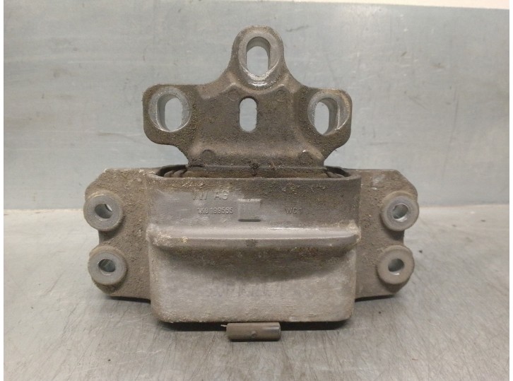 Replacement engine mount for Volkswagen Touran (1T1) 2.0 TDI OEM IAM reference 1K0199555 