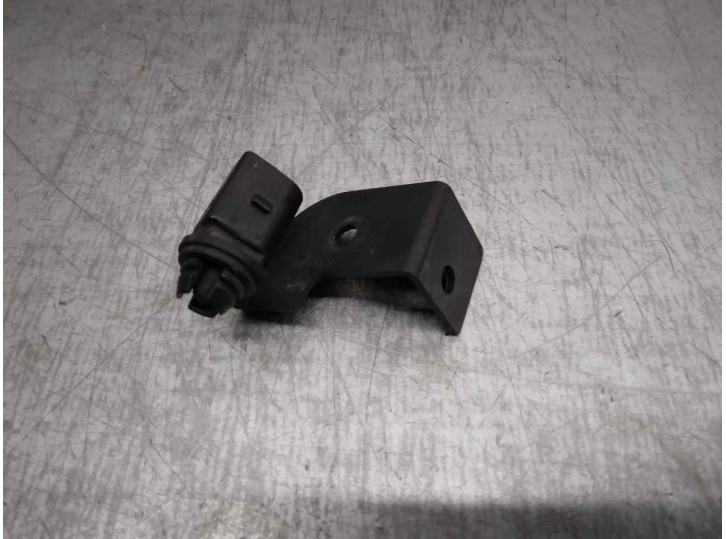Recambio de sensor para audi a8 (4e2) 4.2 v8 40v referencia OEM IAM 8Z0820535 