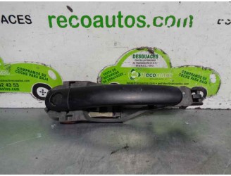Replacement front left exterior door handle for Skoda Octavia Berlina (1U2) 1.9 TDI OEM IAM reference 3B0837885 3B0837886 