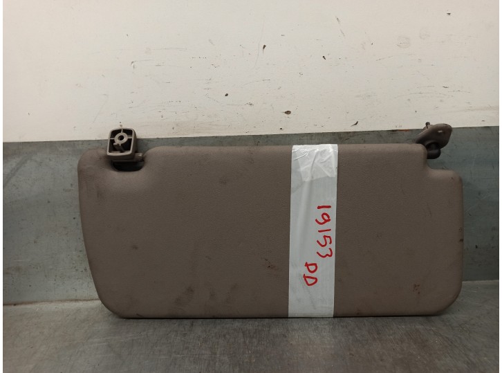 Recambio de parasol derecho para nissan pick-up (d22) 2.5 diesel referencia OEM IAM 96400VJ400 