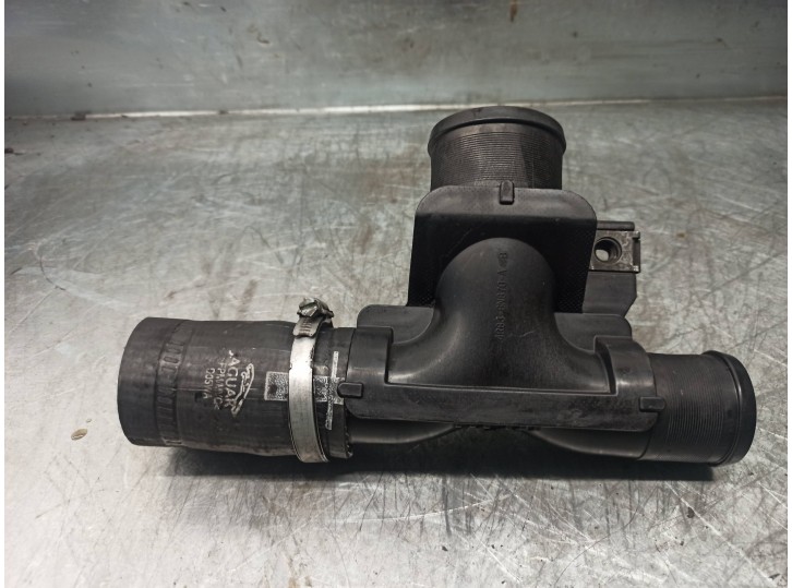 Replacement pipe for Jaguar XF 2.7 V6 diesel Premium Luxury OEM IAM reference 4R836N870A 