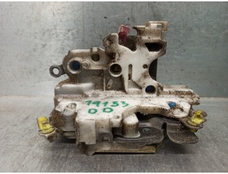 Recambio de cerradura puerta delantera derecha para nissan pick-up (d22) 2.5 diesel referencia OEM IAM 805025P010 MANUAL 4 PUERT