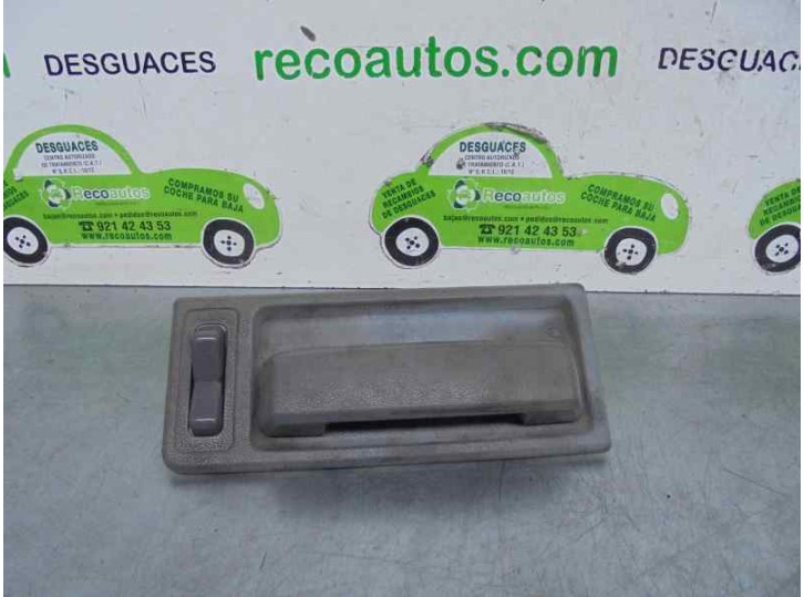 Recambio de maneta interior trasera derecha para nissan vanette cargo 2.3 diesel referencia OEM IAM 908109C500B1 DE CORREDERA