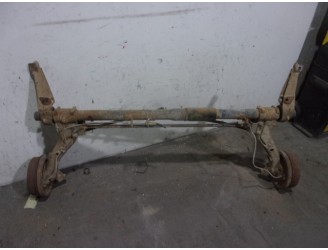 Recambio de puente trasero para renault 5 (b/c40) 1.4 referencia OEM IAM 7701464330 TAMBOR 4 AGUJEROS BURRA 14