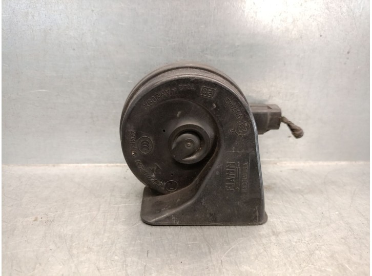 Recambio de claxon para kia sorento iii (um) 2.2 crdi referencia OEM IAM 96610C5200 96610C5200 