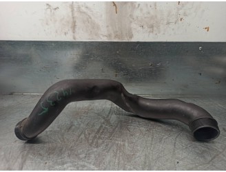 Replacement pipe for Jaguar XF 2.7 V6 diesel Premium Luxury OEM IAM reference 3673753 