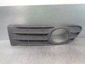 Replacement right bumper grille for Volvo S40 saloon 2.0 diesel cat OEM IAM reference 30744920 