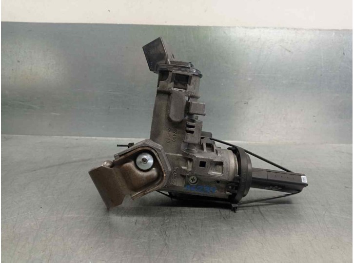 Recambio de conmutador de arranque para mazda 2 lim. (de) 1.3 active (3-ptas.) referencia OEM IAM D01H66938B D01H66938B 