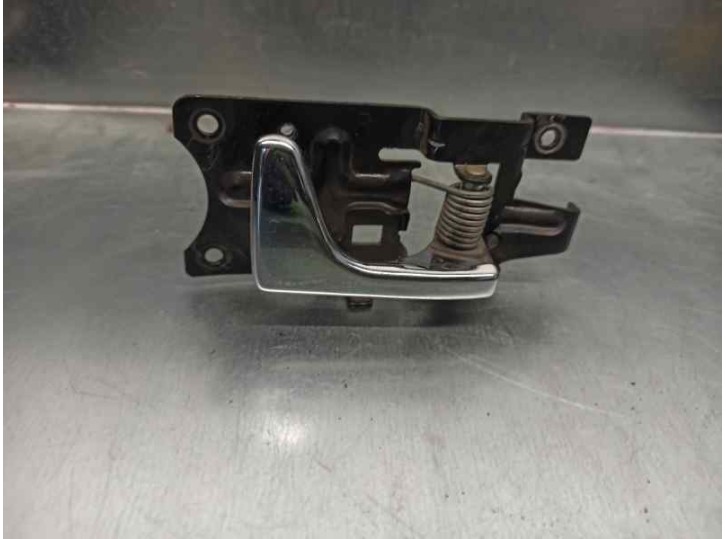 Recambio de maneta interior trasera derecha para land rover discovery (lt) 2.5 turbodiesel referencia OEM IAM FVC102200  