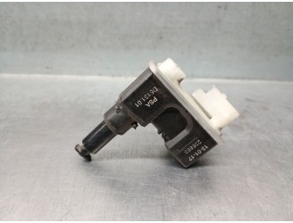 Recambio de motor tapa deposito combustible para peugeot 3008 ii suv (mc_, mr_, mj_, m4_) 1.6 bluehdi 120 referencia OEM IAM 981