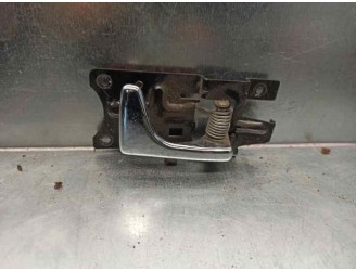 Recambio de maneta interior delantera derecha para land rover discovery (lt) 2.5 turbodiesel referencia OEM IAM FVC102200 