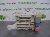 Recambio de caja reles / fusibles para toyota rav 4 (a3) 2.0 16v cat referencia OEM IAM 8273042010 