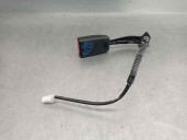 Recambio de enganche cinturon para mazda 2 lim. (de) 1.3 active (3-ptas.) referencia OEM IAM T86232B 2 PINES 3 PUERTAS