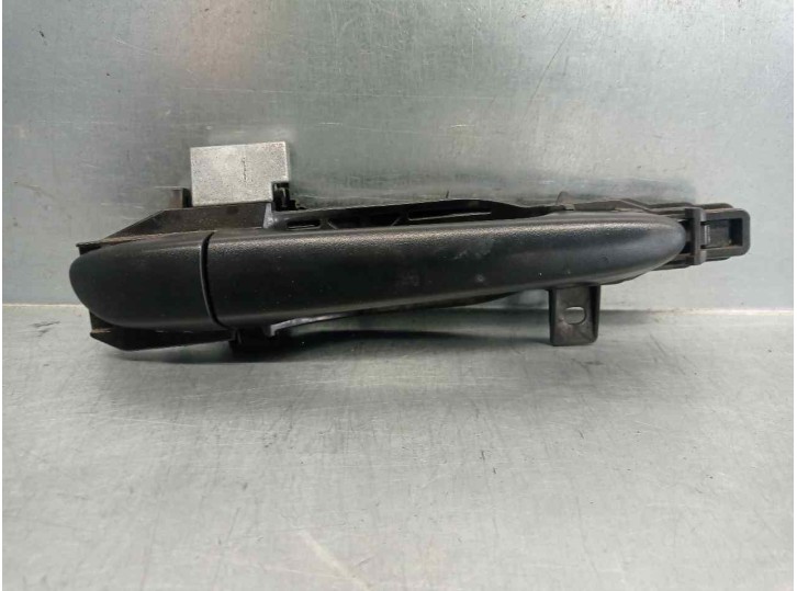 Recambio de maneta exterior delantera derecha para mazda 2 lim. (de) 1.3 active (3-ptas.) referencia OEM IAM DJ015842X 3 PUERTA