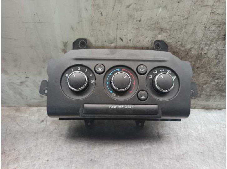 Recambio de mando calefaccion / aire acondicionado para ford ka+ ti-vct cat (3 cil.) referencia OEM IAM 2038237 