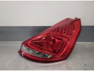 Recambio de piloto trasero derecho para ford fiesta (cb1) 1.4 tdci cat referencia OEM IAM 8A6113A602AB  