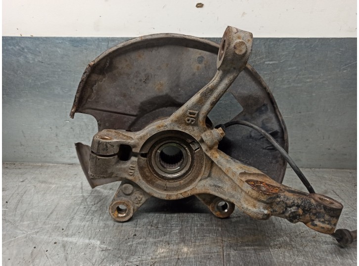 Replacement front left steering knuckle for Mazda 2 Lim. (DE) 1.3 Active (3-door) OEM IAM reference D65133031A 