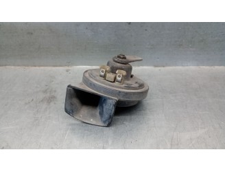 Recambio de claxon para mercedes-benz clase s (w126) berlina+coupe sec 560 referencia OEM IAM A0035426520 A0035426520 