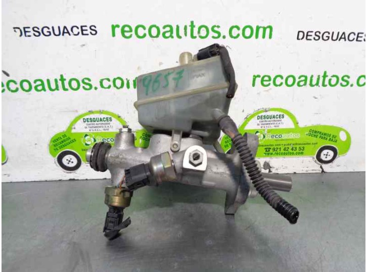 Replacement brake pump for Mercedes-Benz C-Class (W203) sedan 2.2 CDI cat OEM IAM reference A2034300002 