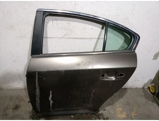 Recambio de puerta trasera izquierda para toyota avensis sedán (_t27_) 2.0 d-4d (wwt271_) referencia OEM IAM 6700405170 67004051